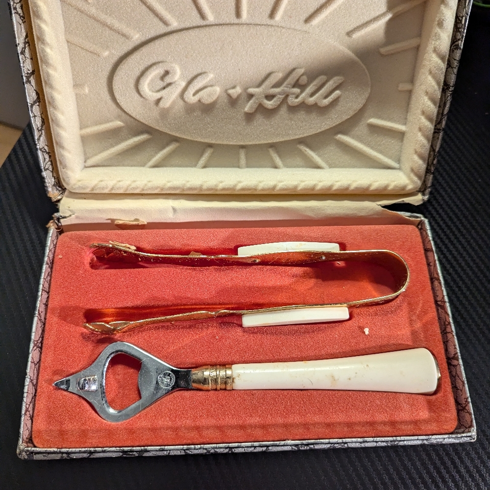 Glo Hill Bar Accessories